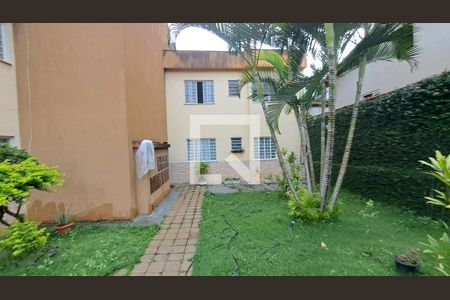 Apartamento à venda com 78m², 2 quartos e 1 vaga Apartamento à venda com 78m², 2 quartos e 1 vagaFachada