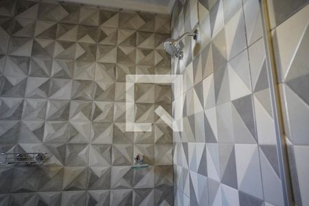 Casa à venda com 350m², 2 quartos e 3 vagas Casa à venda com 350m², 2 quartos e 3 vagasBanheiro 2 - Chuveiro