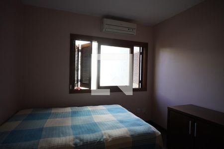 Casa à venda com 350m², 2 quartos e 3 vagas Casa à venda com 350m², 2 quartos e 3 vagasQuarto 2