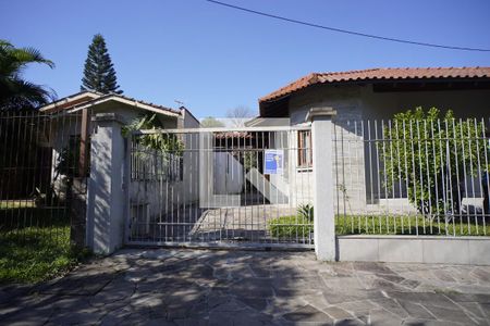 Casa à venda com 350m², 2 quartos e 3 vagas Casa à venda com 350m², 2 quartos e 3 vagasPlaquinha