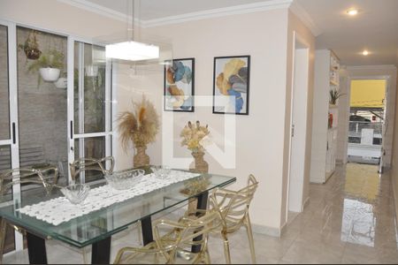 Casa para alugar com 250m², 3 quartos e 5 vagasSala de Jantar