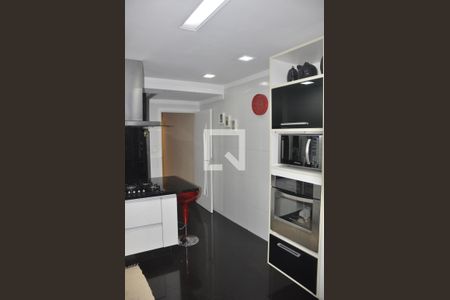 Casa para alugar com 250m², 3 quartos e 5 vagasCozinha