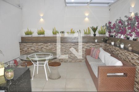 Casa para alugar com 250m², 3 quartos e 5 vagasÁrea Externa