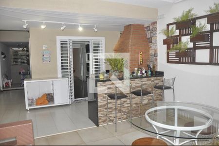 Casa para alugar com 250m², 3 quartos e 5 vagasÁrea Externa