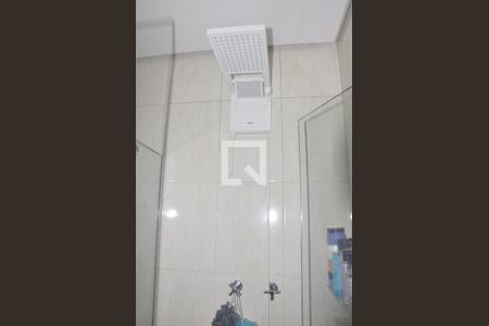 Casa para alugar com 250m², 3 quartos e 5 vagasBanheiro do Quarto 1