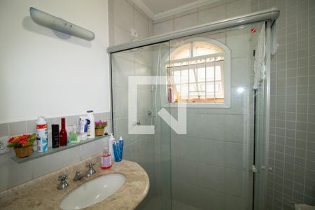 Casa à venda com 246m², 4 quartos e 6 vagas Casa à venda com 246m², 4 quartos e 6 vagasBanheiro da Suíte 3