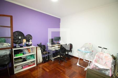 Casa à venda com 246m², 4 quartos e 6 vagas Casa à venda com 246m², 4 quartos e 6 vagasQuarto 4