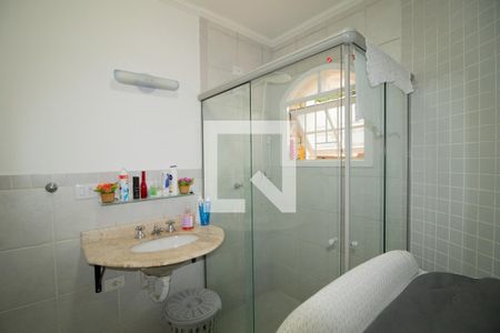 Casa à venda com 246m², 4 quartos e 6 vagas Casa à venda com 246m², 4 quartos e 6 vagasBanheiro da Suíte 3