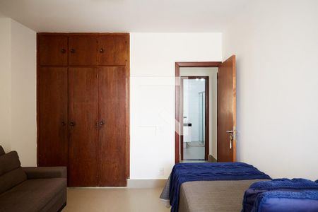 Apartamento à venda com 110m², 3 quartos e 1 vaga Apartamento à venda com 110m², 3 quartos e 1 vagaQuarto 2