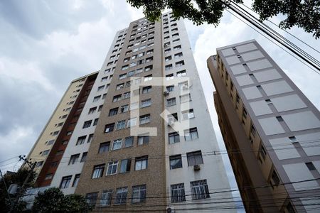 Apartamento à venda com 110m², 3 quartos e 1 vaga Apartamento à venda com 110m², 3 quartos e 1 vagaFachada