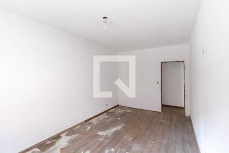 Casa à venda com 220m², 3 quartos e 3 vagas Casa à venda com 220m², 3 quartos e 3 vagasQuarto 2