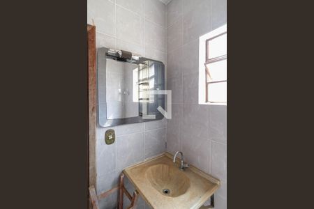 Casa à venda com 220m², 3 quartos e 3 vagas Casa à venda com 220m², 3 quartos e 3 vagasBanheiro da suíte