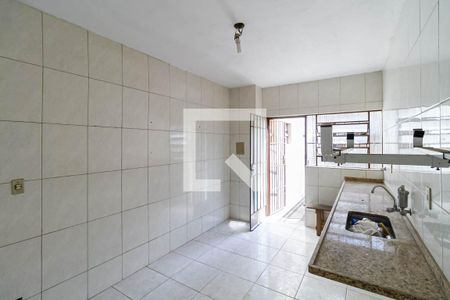 Casa à venda com 220m², 3 quartos e 3 vagas Casa à venda com 220m², 3 quartos e 3 vagasCozinha
