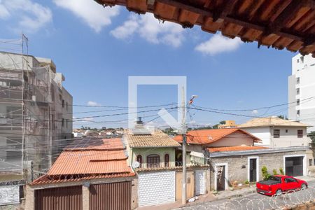 Casa à venda com 220m², 3 quartos e 3 vagas Casa à venda com 220m², 3 quartos e 3 vagasVista da varanda das salas 1 e 2