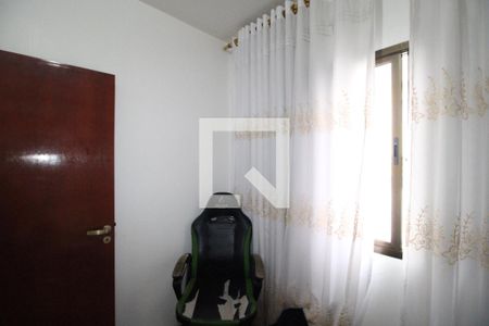 Casa à venda com 151m², 5 quartos e 2 vagasQuarto 2 