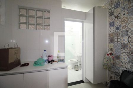 Casa à venda com 151m², 5 quartos e 2 vagasÁrea de Serviço