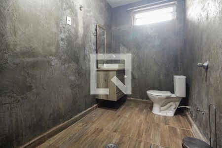 Casa para alugar com 150m², 3 quartos e 2 vagas Casa para alugar com 150m², 3 quartos e 2 vagasBanheiro Social