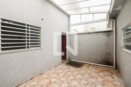 Casa para alugar com 150m², 3 quartos e 2 vagas Casa para alugar com 150m², 3 quartos e 2 vagasQuintal