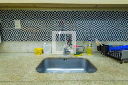 Casa de condomínio à venda com 1280m², 5 quartos e 2 vagas Casa de condomínio à venda com 1280m², 5 quartos e 2 vagasCozinha