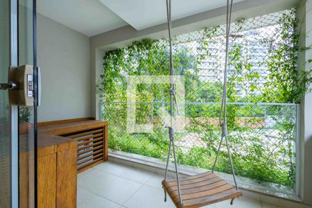 Casa de condomínio à venda com 1280m², 5 quartos e 2 vagas Casa de condomínio à venda com 1280m², 5 quartos e 2 vagasVaranda da Suíte 2