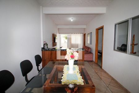 Sala de apartamento para alugar com 3 quartos, 90m² em Jardim Pirineus, Belo Horizonte