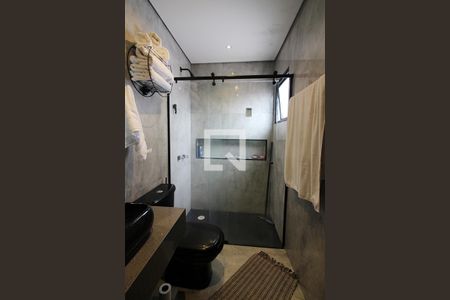 Casa à venda com 170m², 3 quartos e 2 vagasQuarto 1 - Suíte Banheiro 