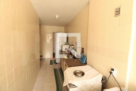 Apartamento à venda com 55m², 2 quartos e 1 vagaCozinha