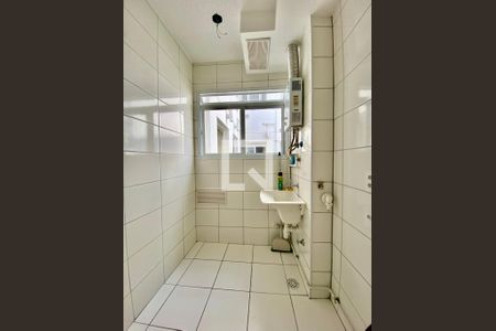 Apartamento à venda com 44m², 2 quartos e sem vaga Apartamento à venda com 44m², 2 quartos e sem vagaÁrea de Serviço