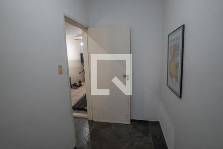 Casa à venda com 800m², 6 quartos e 3 vagas Casa à venda com 800m², 6 quartos e 3 vagasAcademia