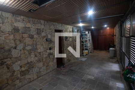 Casa à venda com 800m², 6 quartos e 3 vagas Casa à venda com 800m², 6 quartos e 3 vagasGaragem