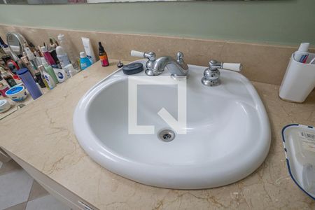 Casa à venda com 800m², 6 quartos e 3 vagas Casa à venda com 800m², 6 quartos e 3 vagasQuarto Principal -suite