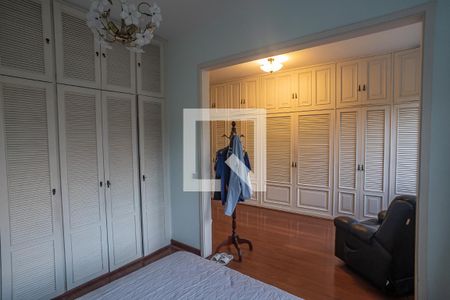 Casa à venda com 800m², 6 quartos e 3 vagas Casa à venda com 800m², 6 quartos e 3 vagasQuarto Principal