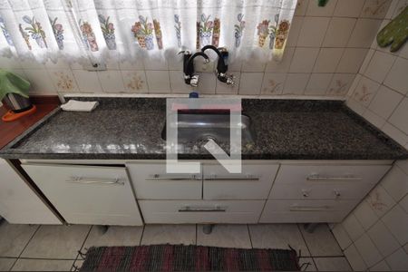 Casa à venda com 180m², 3 quartos e 2 vagasCozinha