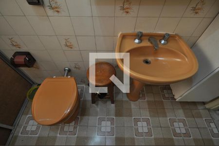 Casa à venda com 180m², 3 quartos e 2 vagasBanheiro Social