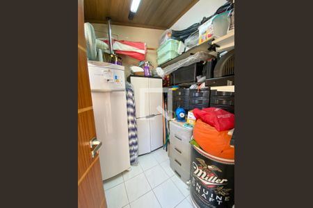 Casa à venda com 225m², 3 quartos e 3 vagas Casa à venda com 225m², 3 quartos e 3 vagasQuarto de Serviço