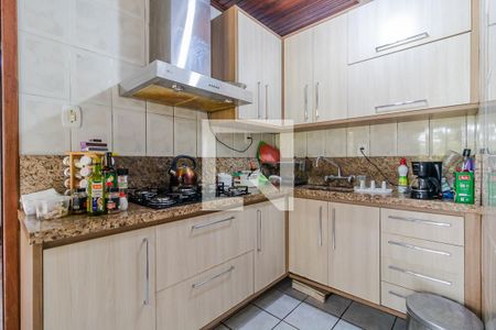 Casa à venda com 250m², 3 quartos e 2 vagas Casa à venda com 250m², 3 quartos e 2 vagasCozinha