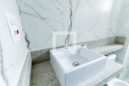 Apartamento à venda com 140m², 3 quartos e 2 vagas Apartamento à venda com 140m², 3 quartos e 2 vagasBanheiro 1