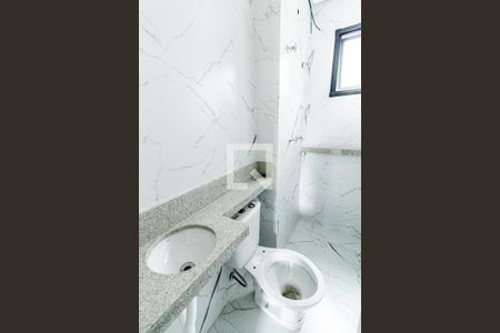 Apartamento à venda com 140m², 3 quartos e 2 vagas Apartamento à venda com 140m², 3 quartos e 2 vagasBanheiro da Suíte