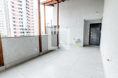 Apartamento à venda com 140m², 3 quartos e 2 vagas Apartamento à venda com 140m², 3 quartos e 2 vagasÁrea de Serviço