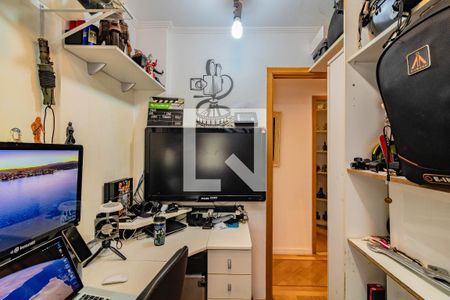 Apartamento à venda com 91m², 4 quartos e 2 vagas Apartamento à venda com 91m², 4 quartos e 2 vagasQuarto 2