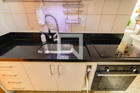 Apartamento à venda com 91m², 4 quartos e 2 vagas Apartamento à venda com 91m², 4 quartos e 2 vagasCozinha