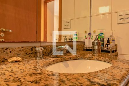 Apartamento à venda com 91m², 4 quartos e 2 vagas Apartamento à venda com 91m², 4 quartos e 2 vagasBanheiro