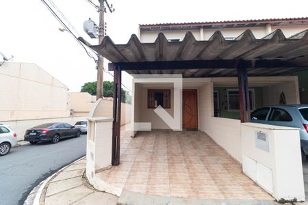 Casa de condomínio à venda com 90m², 2 quartos e 2 vagas Casa de condomínio à venda com 90m², 2 quartos e 2 vagasFachada da Casa