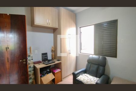 Apartamento à venda com 180m², 3 quartos e 2 vagasQuarto