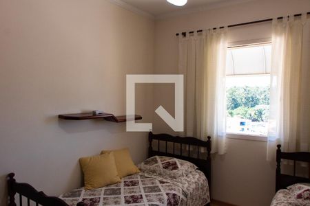 Casa à venda com 300m², 3 quartos e 4 vagas Casa à venda com 300m², 3 quartos e 4 vagasQUARTO 2