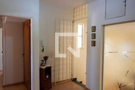 Casa à venda com 300m², 3 quartos e 4 vagas Casa à venda com 300m², 3 quartos e 4 vagasSALA DE ACESSO AOS QUARTOS