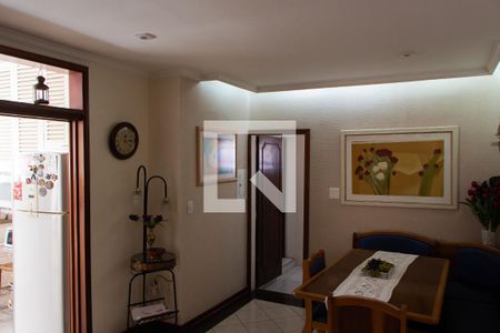 Casa à venda com 300m², 3 quartos e 4 vagas Casa à venda com 300m², 3 quartos e 4 vagasCOPA