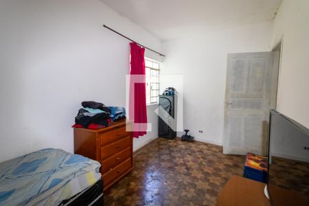 Casa à venda com 170m², 6 quartos e sem vaga Casa à venda com 170m², 6 quartos e sem vagaQuarto 3