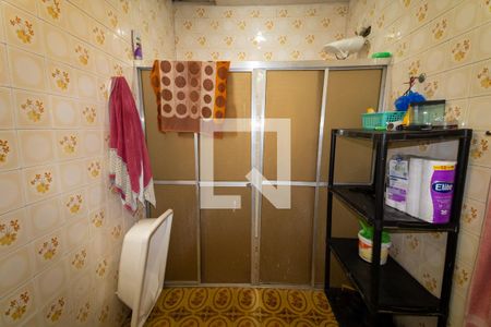 Casa à venda com 170m², 6 quartos e sem vaga Casa à venda com 170m², 6 quartos e sem vagaBanheiro