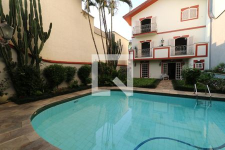 Casa à venda com 650m², 5 quartos e 3 vagasPiscina